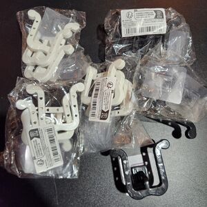 White and Black Wall Hooks Set